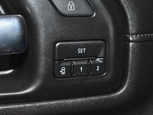 Used 2022 GMC Sierra 2500 Denali image 5