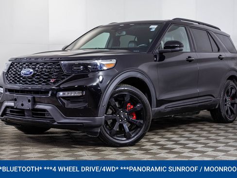 Used 2020 Ford Explorer ST w/ ST Street Pack image 2