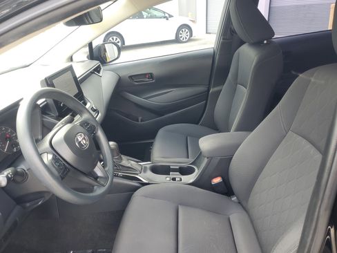 Used 2023 Toyota Corolla LE FWD image 14