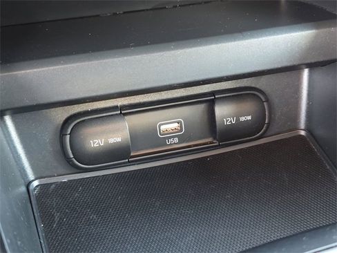 Used 2021 Kia Soul LX image 25