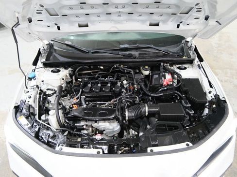 Used 2023 Honda Civic EX image 32