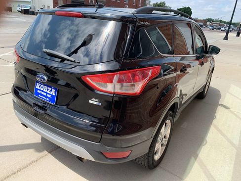 Used 2016 Ford Escape SE w/ SE Leather Comfort Package AWD/4WD image 7