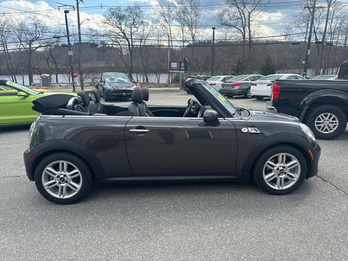 Used 2014 MINI Cooper S FWD image 6