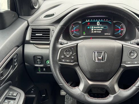 Used 2022 Honda Pilot TrailSport image 33
