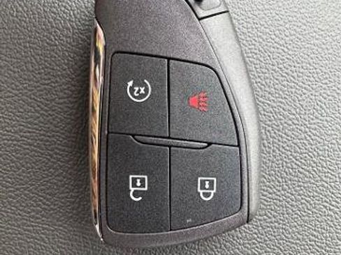 New 2026 GMC Canyon Elevation w/ Convenience Package AWD/4WD image 24