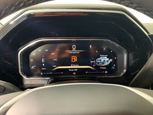 New 2026 GMC Sierra 2500 SLT w/ SLT Premium Package image 17