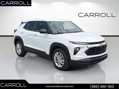 Used 2025 Chevrolet TrailBlazer LS w/ LS Convenience Package FWD image 1