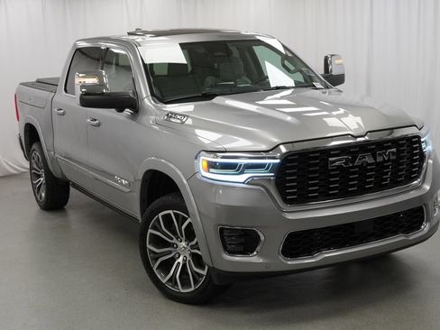 Used 2025 RAM 1500 Tungsten w/ Off Road Group AWD/4WD image 8