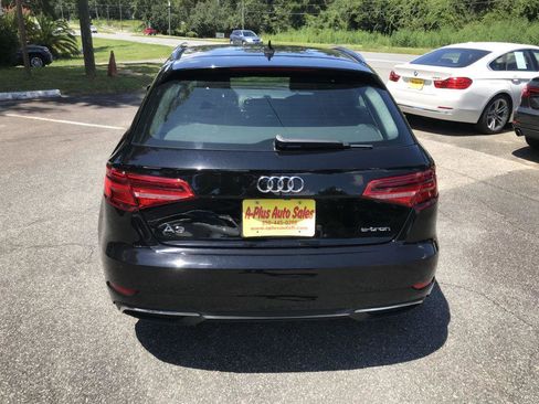 Used 2017 Audi A3 e-tron Premium image 3