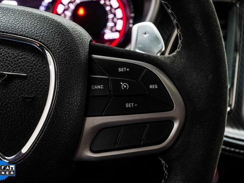 Used 2023 Dodge Challenger SRT Hellcat image 32