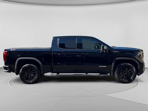 Used 2025 GMC Sierra 1500 Elevation w/ Elevation Premium Package AWD/4WD image 6