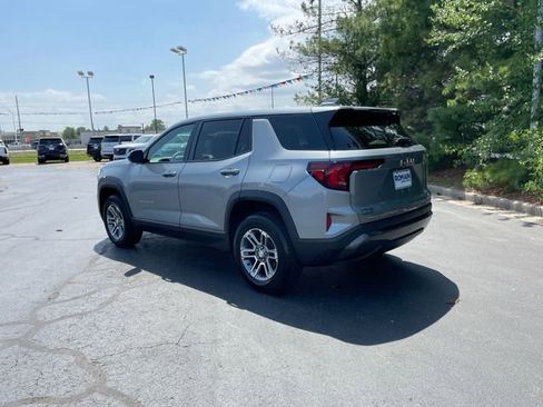 Used 2025 GMC Terrain Elevation image 3