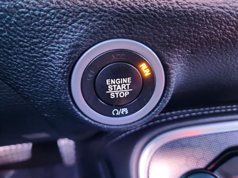 Used 2018 Dodge Challenger GT w/ Driver Convenience Group image 30