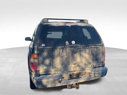 Used 2003 Chevrolet Tahoe Z71 image 16