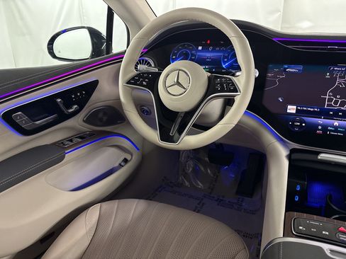 Certified 2023 Mercedes-Benz EQS 580 4MATIC Sedan image 29