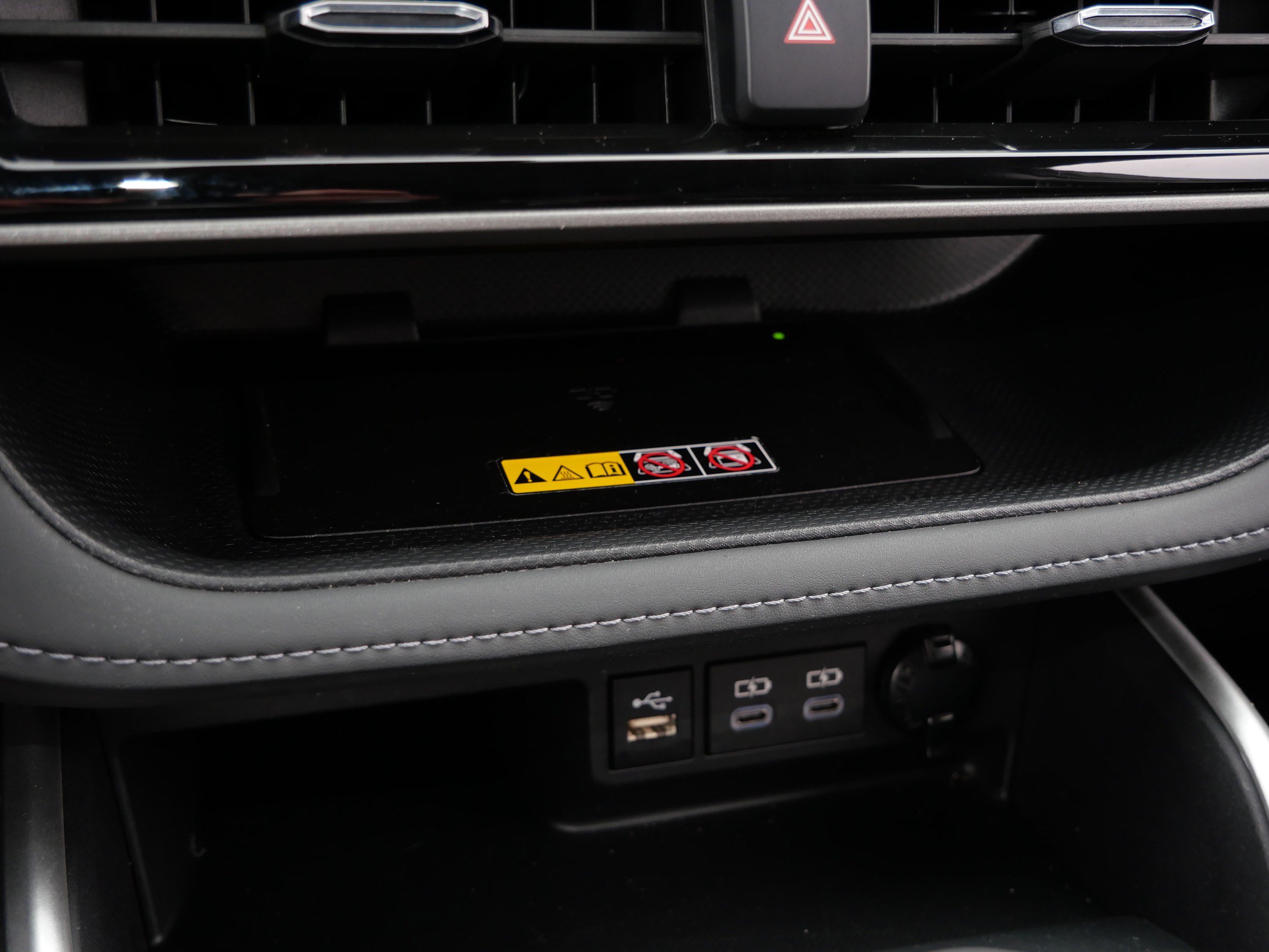 Certified 2026 Toyota Highlander XLE AWD/4WD image 29