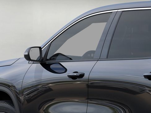 New 2026 Chevrolet Traverse LT w/ Sun and Wheel Package AWD/4WD image 12