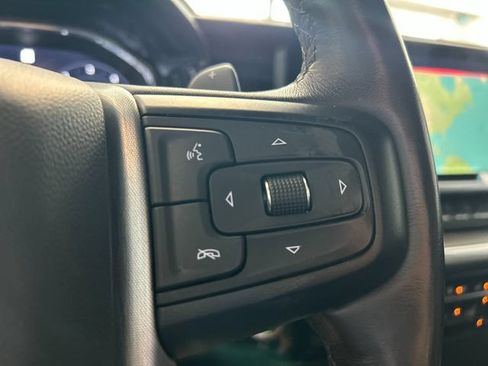 Used 2023 GMC Sierra 1500 SLT AWD/4WD image 30