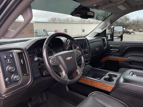 Used 2017 Chevrolet Silverado 2500 High Country w/ Duramax Plus Package image 24