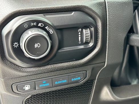 Used 2025 Jeep Wrangler Unlimited Sport S 4xe image 18