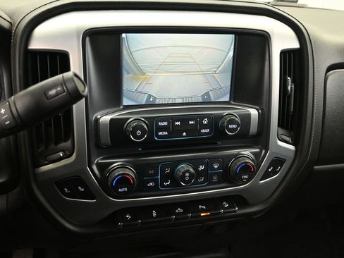 Used 2018 GMC Sierra 1500 SLT w/ SLT Premium Package image 16