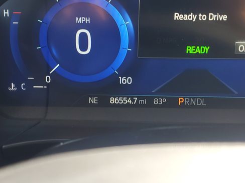 Used 2020 Ford Escape Titanium FWD image 26