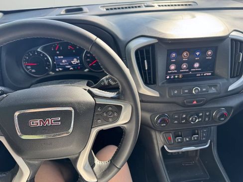 Used 2021 GMC Terrain SLE w/ Driver Convenience Package AWD/4WD image 13