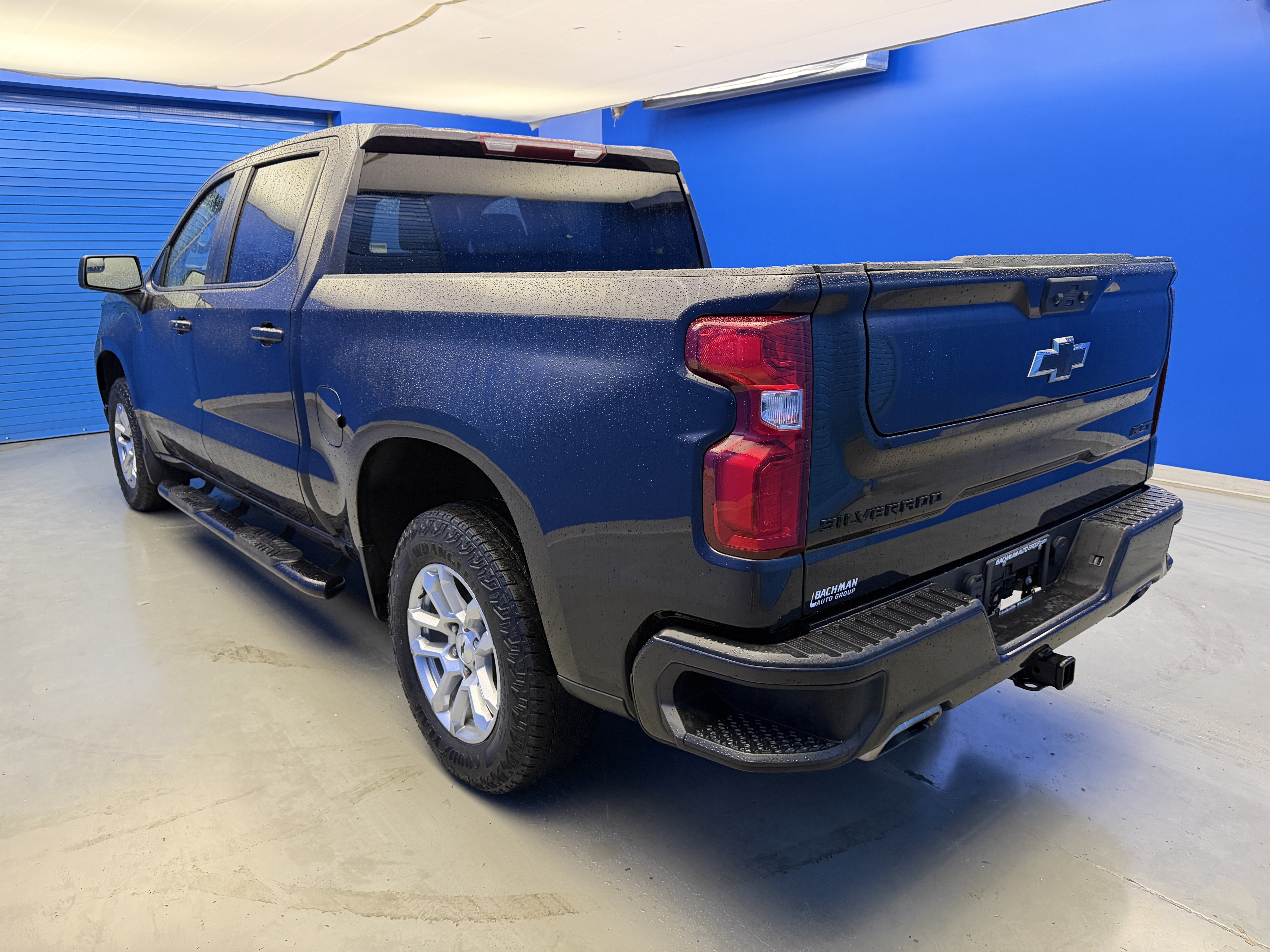 Used 2023 Chevrolet Silverado 1500 RST AWD/4WD image 5