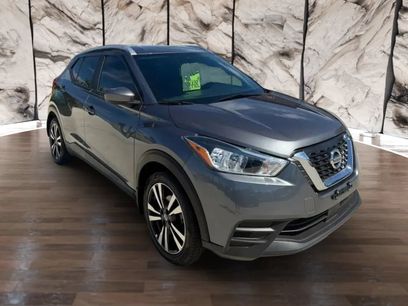 Used 2020 Nissan Kicks SV