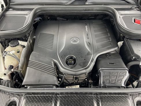 Used 2020 Mercedes-Benz GLS 450 4MATIC image 27