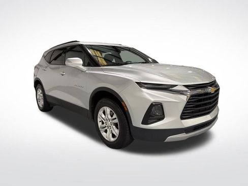 Used 2021 Chevrolet Blazer LT image 3