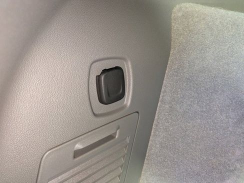 Certified 2023 Cadillac XT5 Premium Luxury w/ LPO, Floor Liner Package image 15