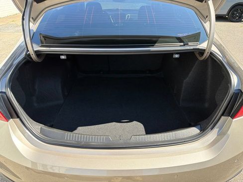 Used 2025 Chevrolet Malibu LS FWD image 16