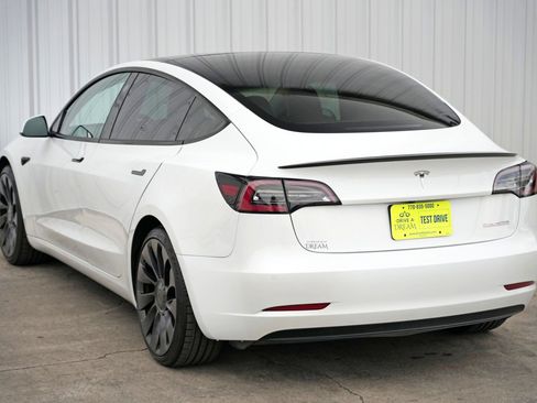 Used 2021 Tesla Model 3 Performance image 50