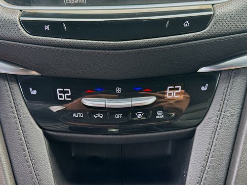 Used 2024 Cadillac XT5 Luxury FWD image 12