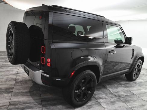 Used 2021 Land Rover Defender 90 S AWD/4WD image 6