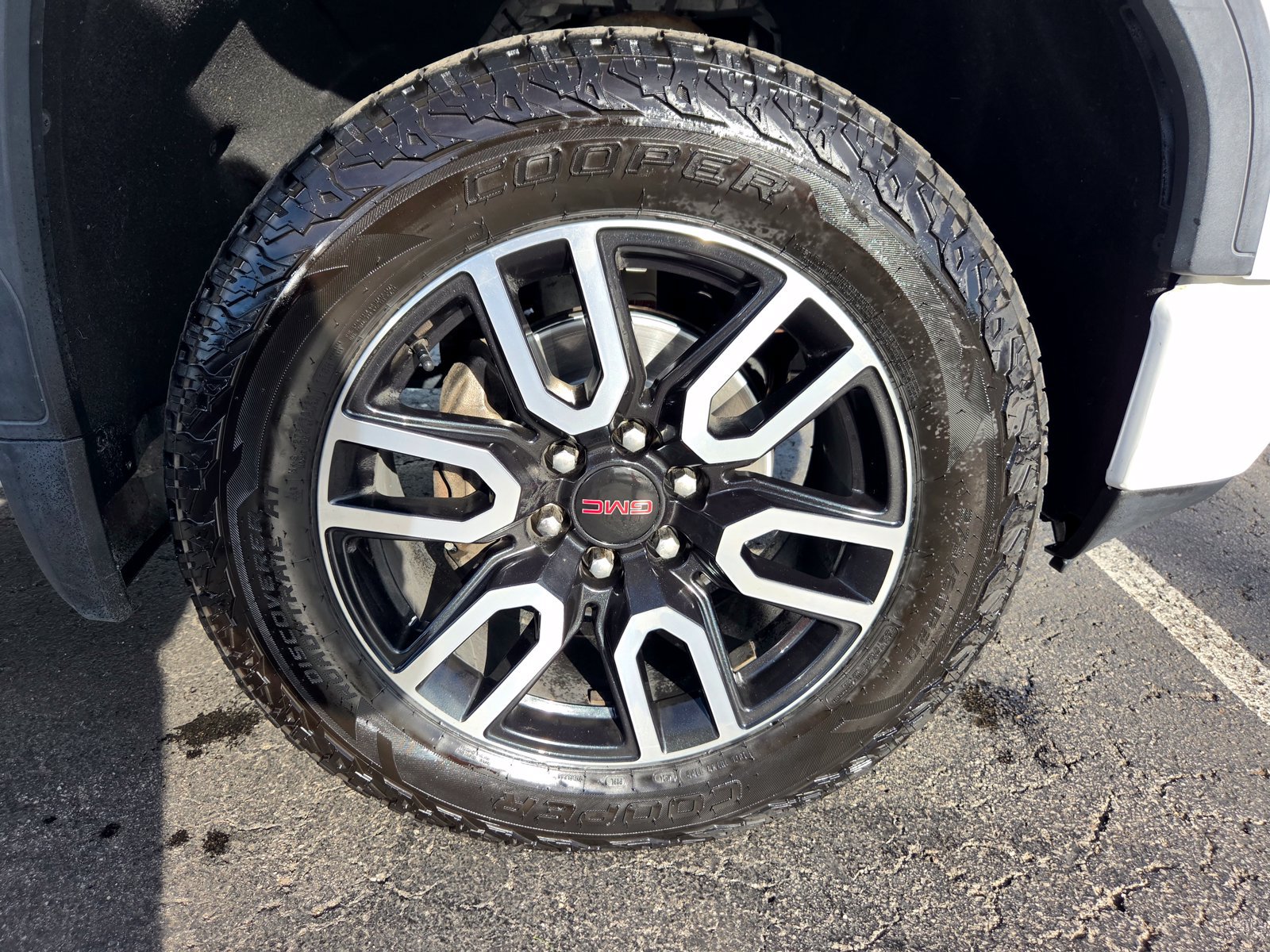 Used 2019 GMC Sierra 1500 AT4 w/ AT4 Premium Package AWD/4WD image 41
