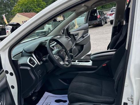 Used 2018 Nissan Murano S FWD image 22