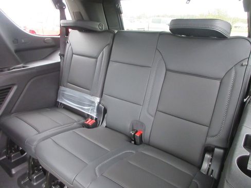 New 2026 GMC Yukon Denali image 13