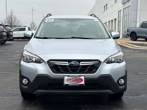 Used 2023 Subaru Crosstrek 2.0i Premium image 4