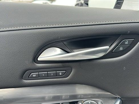 Used 2024 Cadillac XT4 Premium Luxury image 14