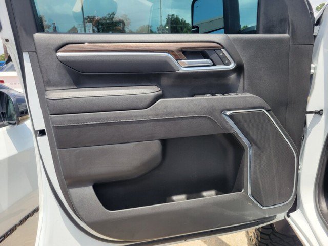 Used 2025 Chevrolet Silverado 2500 LT w/ Safety Package AWD/4WD image 16