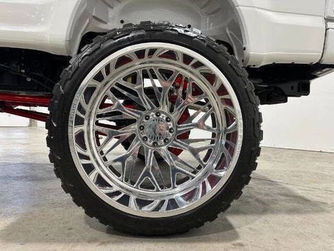 Used 2021 Ford F250 Platinum image 14