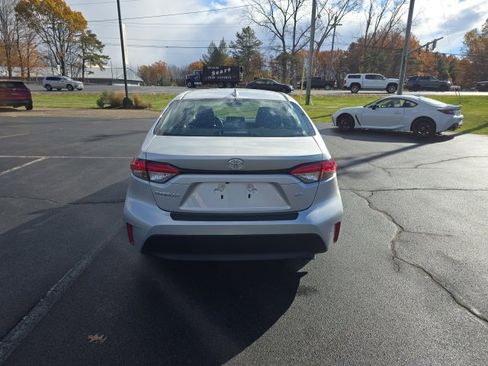 New 2026 Toyota Corolla LE image 4