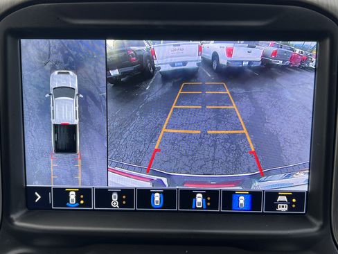 Used 2021 GMC Sierra 3500 Denali w/ Denali Ultimate Package image 14