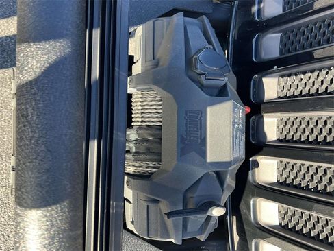 Used 2023 Jeep Wrangler Unlimited Rubicon w/ Cold Weather Group image 5