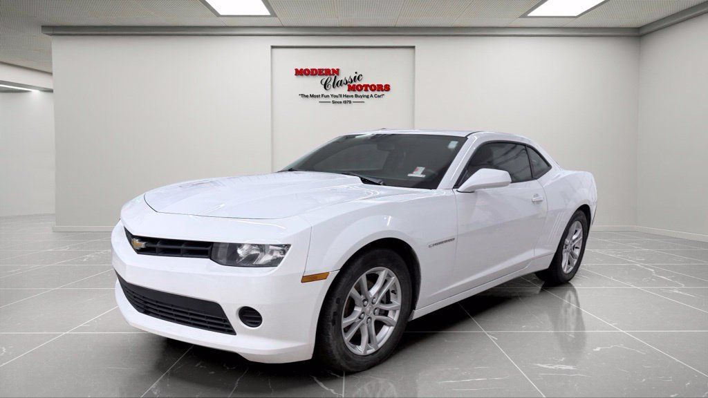 Used 2015 Chevrolet Camaro LS RWD image 3