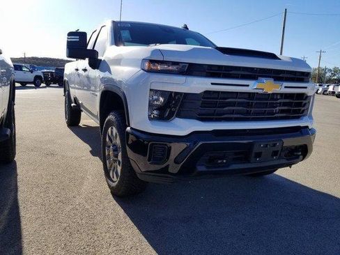 New 2026 Chevrolet Silverado 2500 Custom w/ Custom Convenience Package image 7