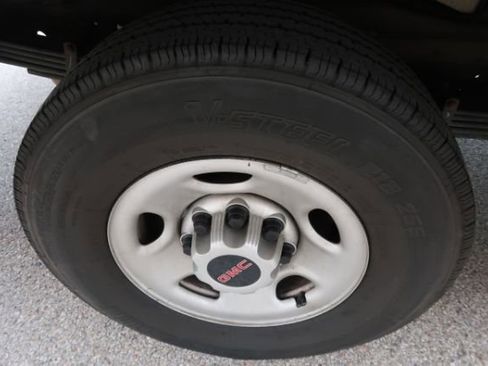 Used 2020 GMC Savana 3500 w/ Power Convenience Package image 17