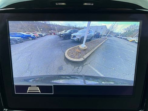 Used 2021 Chevrolet Traverse LT w/ LPO, Cargo Package image 21